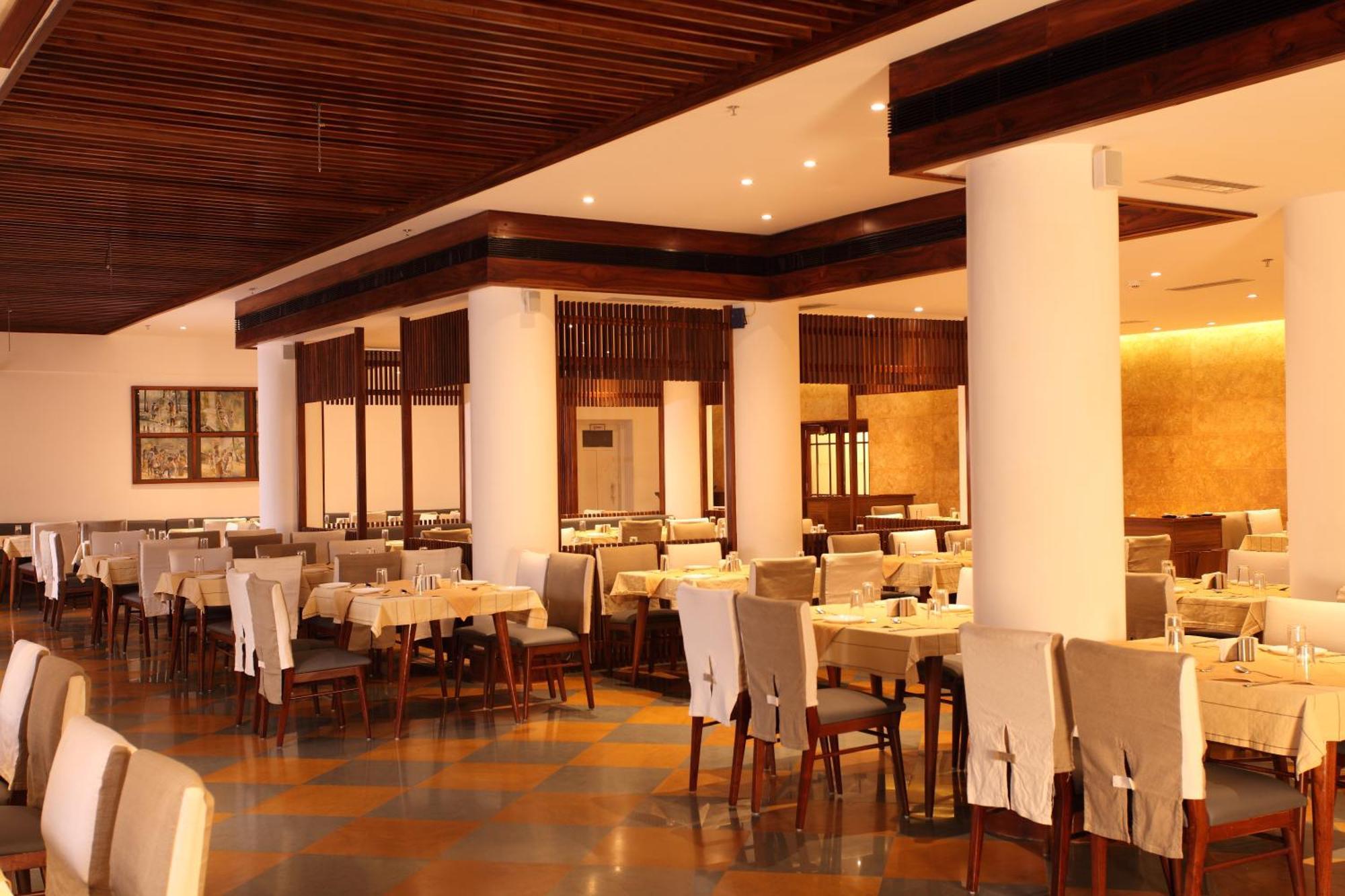 Grand Hotel Kochi Luaran gambar