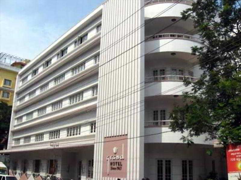 Grand Hotel Kochi Luaran gambar