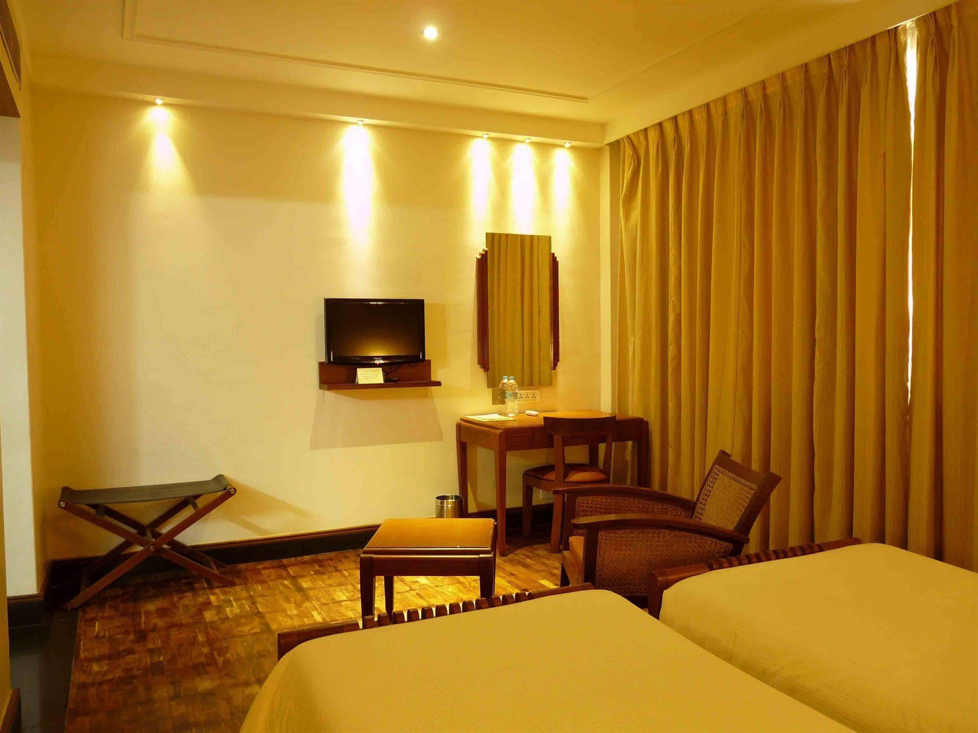 Grand Hotel Kochi Luaran gambar